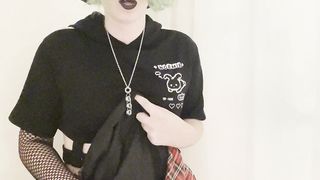 (Trans) Emo Lady Despairingly Pees Herself (Because Nobody Else Will!)