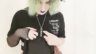 (Trans) Emo Lady Despairingly Pees Herself (Because Nobody Else Will!)