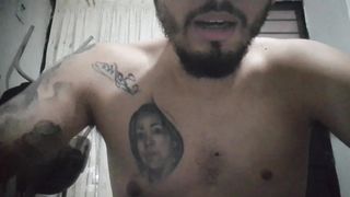 Mi primera vez con una hermosa transexual (relato erótico)