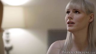 Sizzling hot Kenna James and shemale Lianna Lawson have amazing sex together