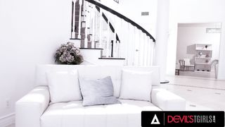 DEMONS TGIRLS - Uber-sexy Trans Erica Virgin and Korra Del Rio Smashed Rock hard Each Other's Arses