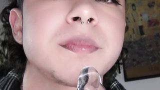 FtM Muddy Suck off Inhaling with Fangs!