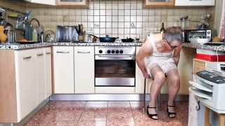 Sissy Tramp Michelle Late Evening Dinner and WEB display