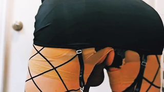 I love crossdressing and taunting you!