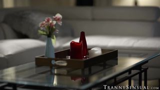 I showed to my attractive TS stepmom Melanie Brooks my skills in fucking