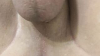 Fatty t-model in v-card plumb her bum and urinate on fake penis