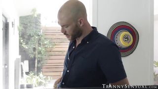 Witness how sizzling hot Cliff Jensen gives my tranny ass the best sexperience possib