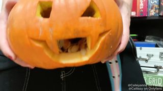 college-aged yo Trans Lady Boinks a Pumpkin HARSH