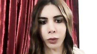 Dodo Lebanese T-Girl in Beirut