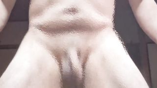 オナニー前の準備運動　女のパンツとブラで腰フリフリ