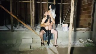 BRICKLAYER PORKING THE FUCKSLUT'S BUTT