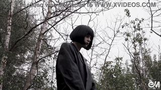 Queer crossdresser lovely twunk or style lady on runway?