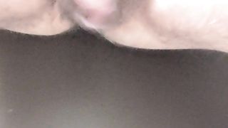 Standing Cascading White pearly Burst