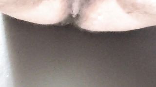 Standing Cascading White pearly Burst