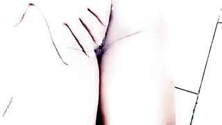 ترنس سفید روغن میریزه رو خودش آخدس آبکیرشو میخوره