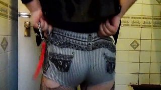 Domina Lucy Diamond DogChain Sissy Slapping