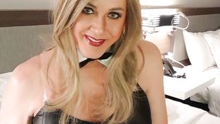 Trans Bunny milks for you