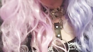 Crossdressing fuckslut rails her fuck stick and plays with her boner