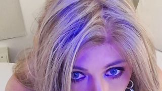 Unbelievable POINT OF VIEW SUCKY-SUCKY from hotttt trans female