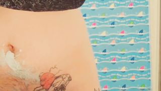 Trans lady frustrated with cheap razors and fat hair