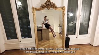 A female from Tinder comes to my building to blow me - French inexperienced