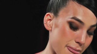 TRANSHUN - TRANSSEXUAL hunny footjerked by dirtytalking stunner be4 cockriding