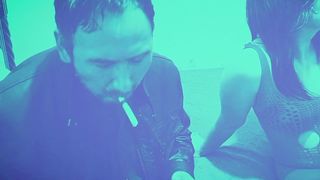 me tiro a esta travesti que estaba esquisita me le hice duro