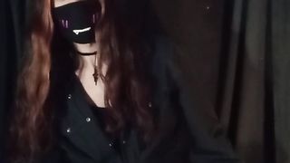 DiiVampy frolicking with her 19cm dick