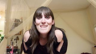 Super hot TRANSSEXUAL unclothes and calls you a supreme fellow