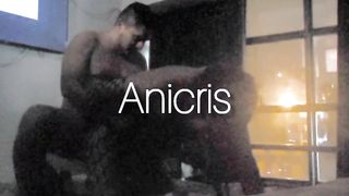 Rico cholo me preña