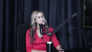 She chatted about choosing her name, having a sexual disorder and receiving threats and many hate comments for being trans - Sofie Manstick (Ts) (SHEER/CRIMSON)