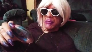 Oralllee faux-cock nasty bitch