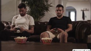 Stepbros buddy condom-free romps his TRANSSEXUAL sis (Crystal Thayer, Chris Damned)