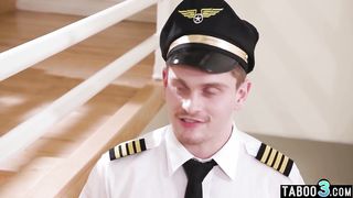 Ginger-haired t-model flight attendant Carrie Emberlyn flying to heaven sans a condom