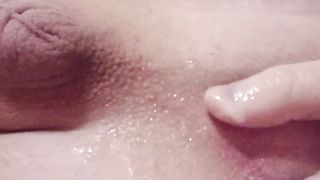 Obese handballing with zucchini in the bathtub