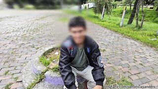 Begging a stranger to let me blow his fuck-stick - Onlyfans Veronica Sanders