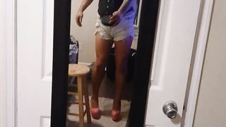 Cd tramp waiting for parent