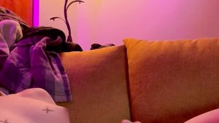 Observe me jizm to completion all over my tummy