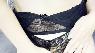 TRANS GORGEOUS JIZM IN OWN THROAT