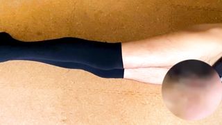 femboyのお兄ちゃんをパパラッチこんなに足ピンしてるんだー！意外ー