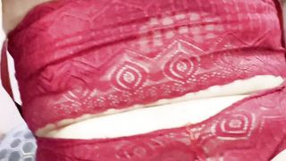 WONDROUS AND STEAMING TRANS SHOWCASING HERSELF AND BOINKING HER RUMP