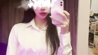 yuanladyboy: Chinese white-neck corset employees can't wait to take off their work clothes to jack