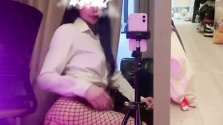 yuanladyboy: Chinese white-neck corset employees can't wait to take off their work clothes to jack