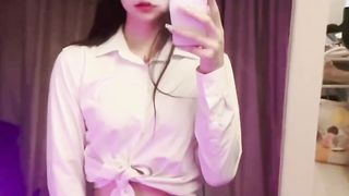 yuanladyboy: Chinese white-neck corset employees can't wait to take off their work clothes to jack