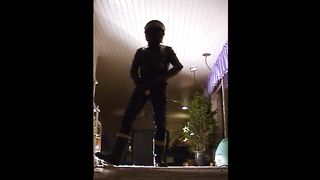 Roxina2002HornyRubberNight240102XL.WMV