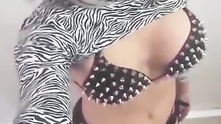 Howdy, supreme morning, how are you? Have a supreme weekend. Smooches