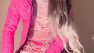 Jess silk rides dildo