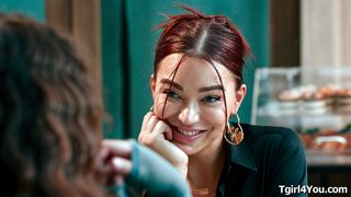 Shemale Emma Rose bangs her gf in cafe