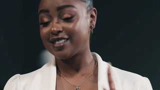 Babe enjoyed hardcore sex with shemale