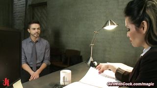 Trans agent face fucks guy